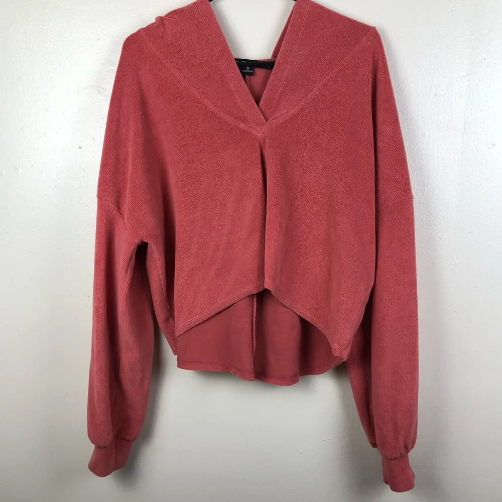 Super Comfortable Hyfve Cropped Sweater Hoodie - Picture 1 of 5
